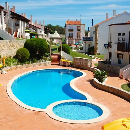 Daire Tranquility - Charming Sea View 1 Bedroom In Amazing